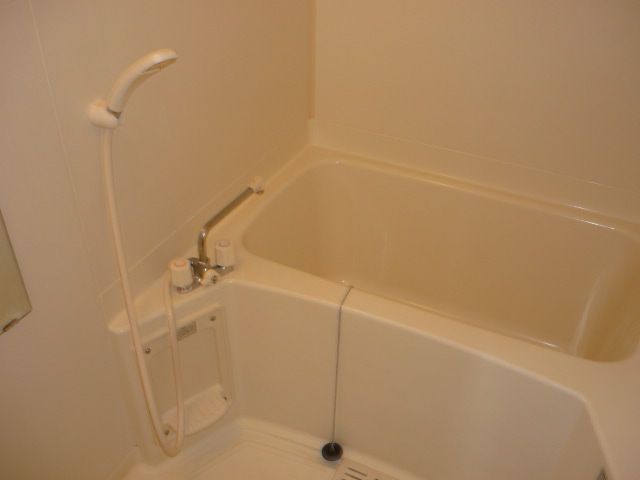 バス・シャワールーム　浴室