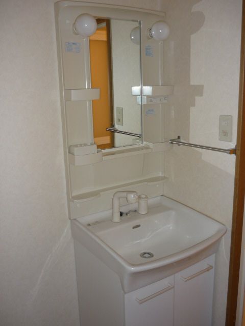 洗面設備　独立洗面台つきの洗面所