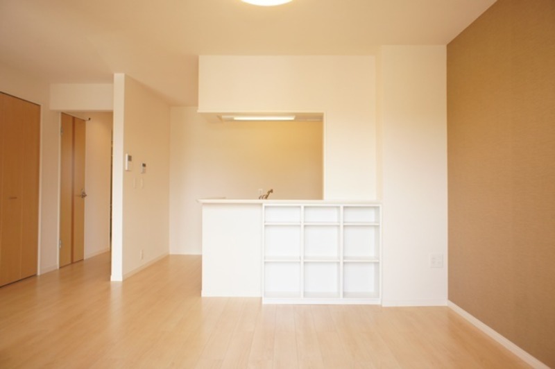 居室・リビング　図面と現状に相違がある場合には現状を優先