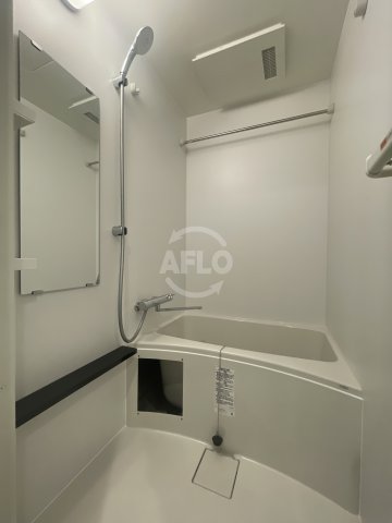 バス・シャワールーム　ファステート難波ヴィラント　浴室