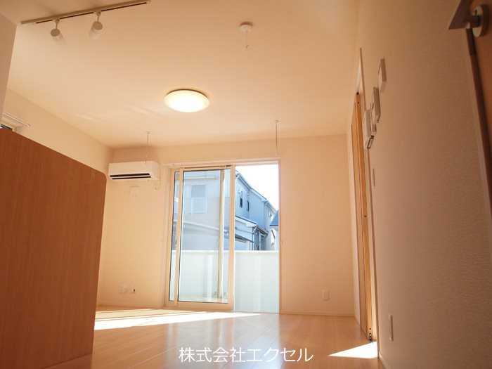 居室・リビング　同建物の別部屋の写真♪