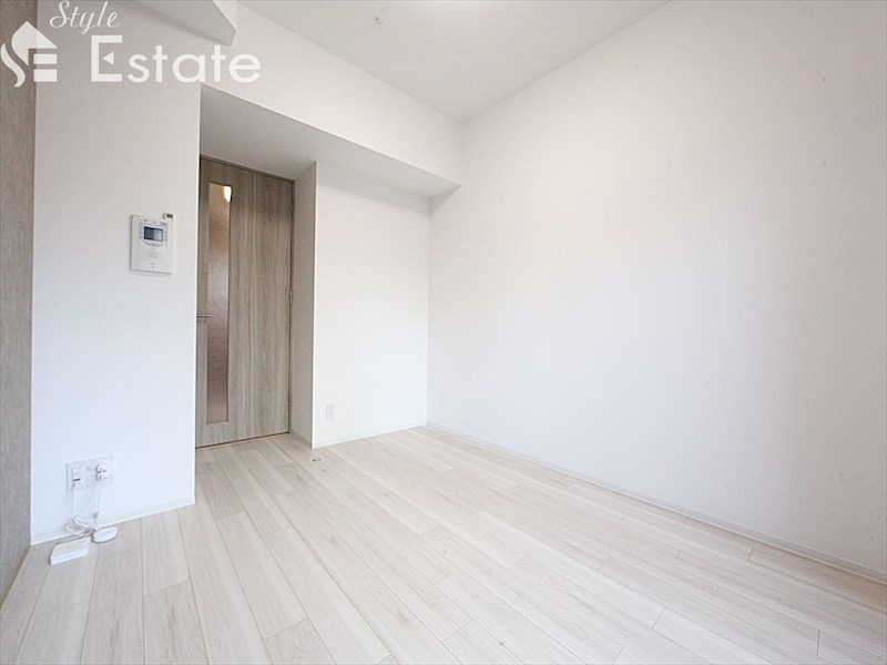 居室・リビング　内装