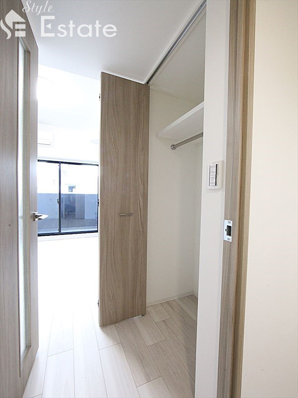 収納　クローゼット