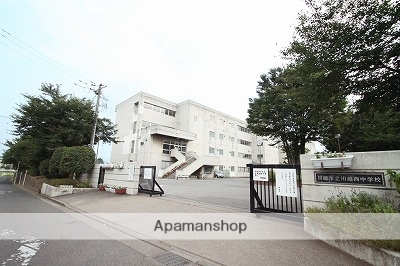 中学校　川越市立川越西中学校（中学校）まで325m