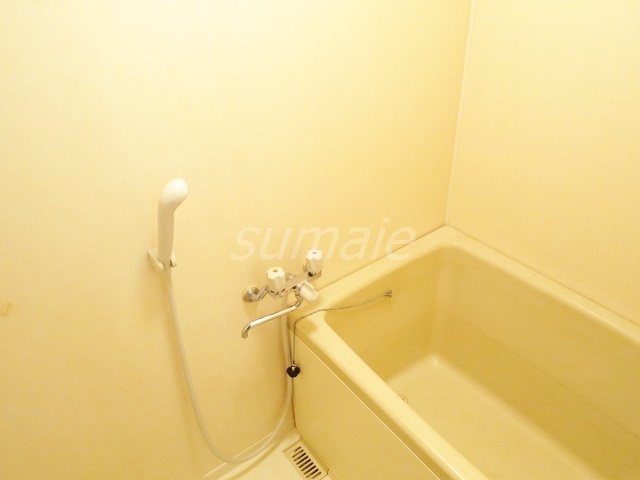 バス・シャワールーム　こちらがお風呂です☆