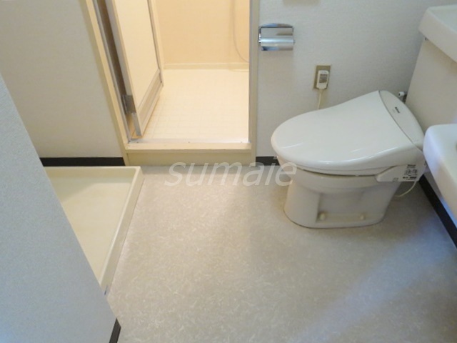 洗面設備　脱衣スペースあります☆