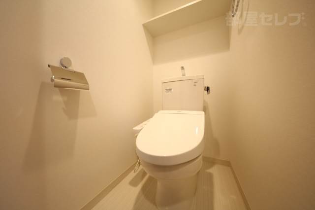 トイレ　綺麗さ重視のトイレットルーム。（別号室イメージ写真）