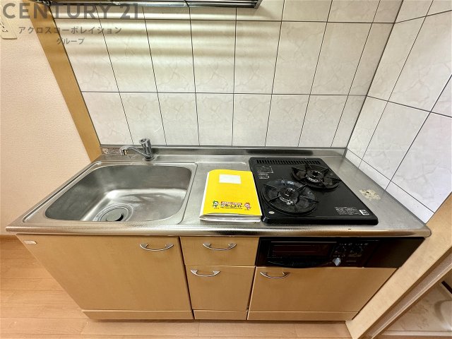 キッチン　2口ガスコンロ付きのキッチンです！