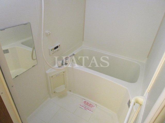 バス・シャワールーム　同物件別部屋です。