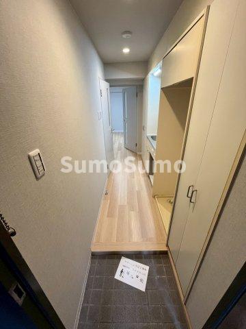 玄関　収納もある玄関です