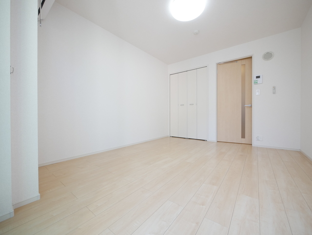 その他部屋・スペース　★フローリングの綺麗な洋室です★