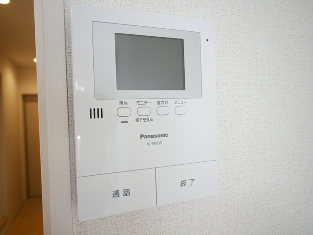 セキュリティ　★モニタ付インターホンがあり、防犯面も安心ですね★
