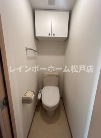 トイレ　ゆったりとした空間のトイレです