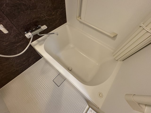 バス・シャワールーム　きれいなお風呂です