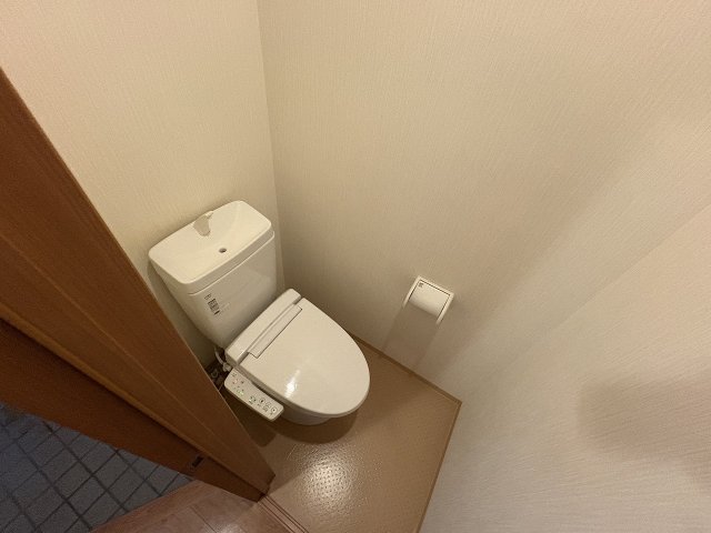 トイレ　ゆったりとした空間のトイレです