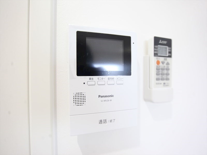 セキュリティ　ＴＶモニター付インターホン　イメージ写真