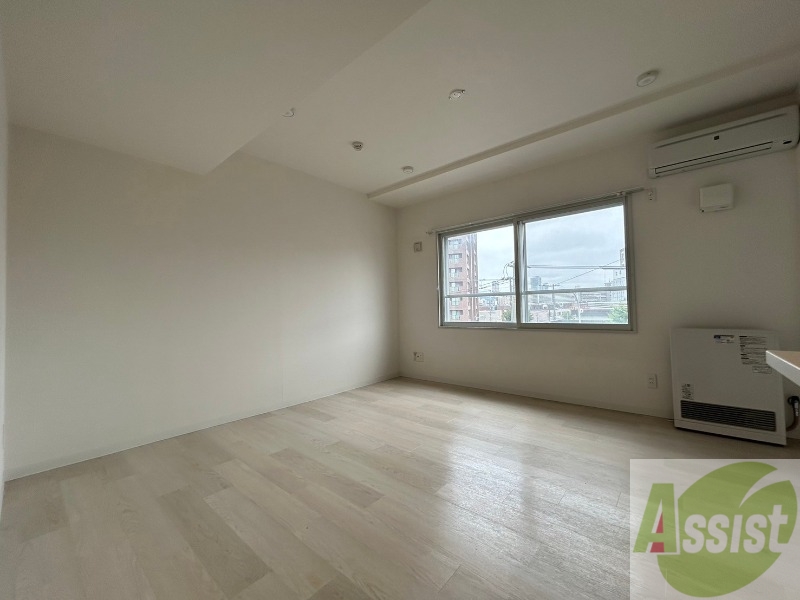 居室・リビング　広くてキレイなお部屋が広がっていて、充実した生活が送れそう。