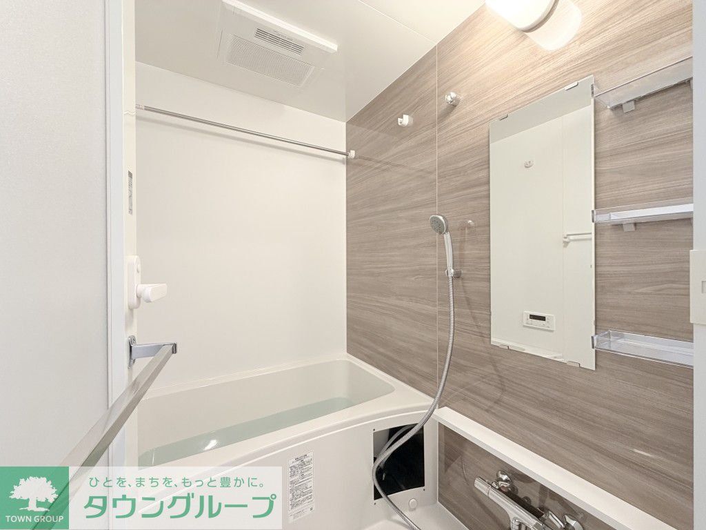 バス・シャワールーム　バス