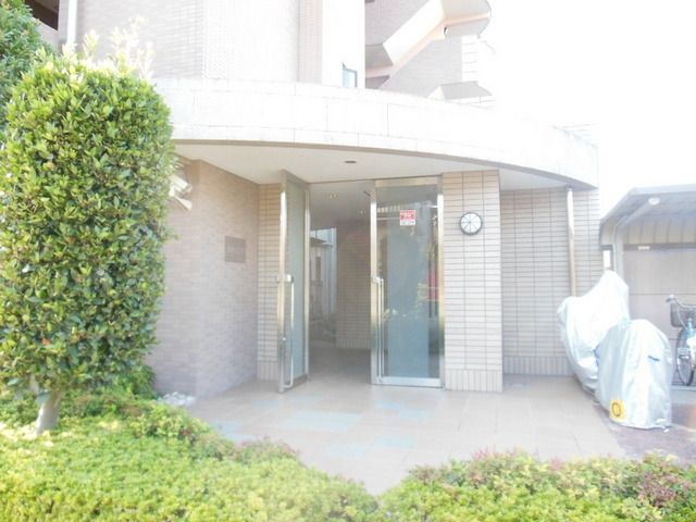 エントランス　★エントランスです★