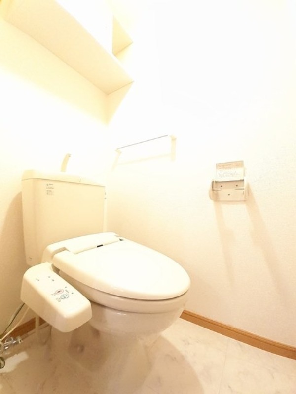 トイレ　図面と現状に相違がある場合には現状を優先