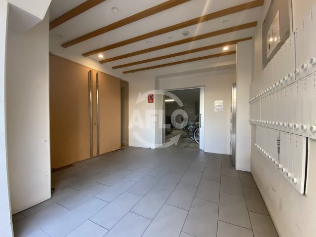 エントランス　アイボリーポワント難波WEST　エントランス
