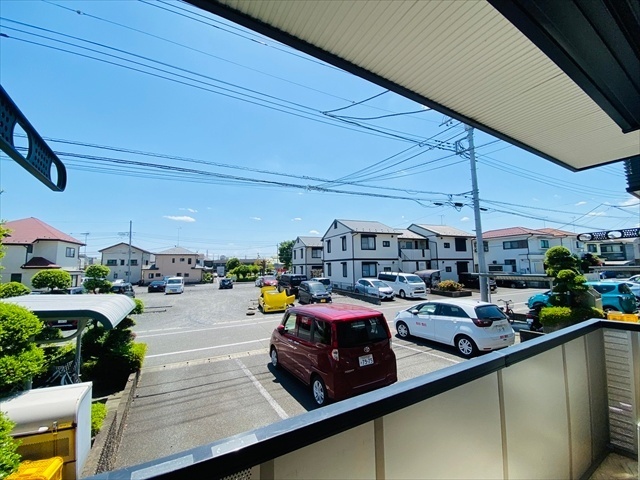 眺望　同一建物内１０１号室内装写真転載