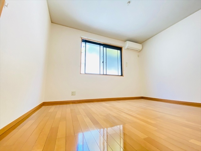 その他部屋・スペース　同一建物内１０１号室内装写真転載