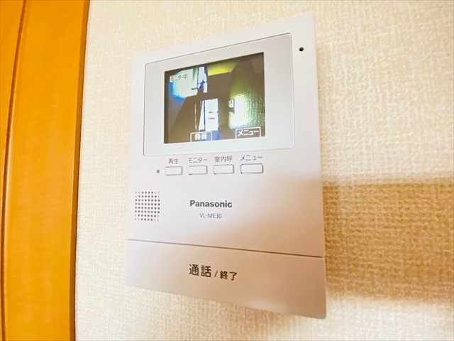 セキュリティ　同一建物内１０１号室内装写真転載