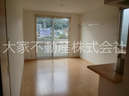 居室・リビング　※別部屋写真のためイメージ