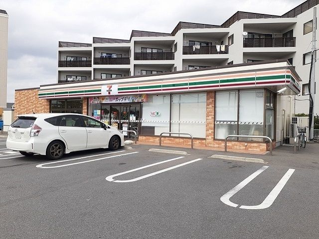 コンビニ　セブンイレブン総合体育館前店（コンビニ）まで280m