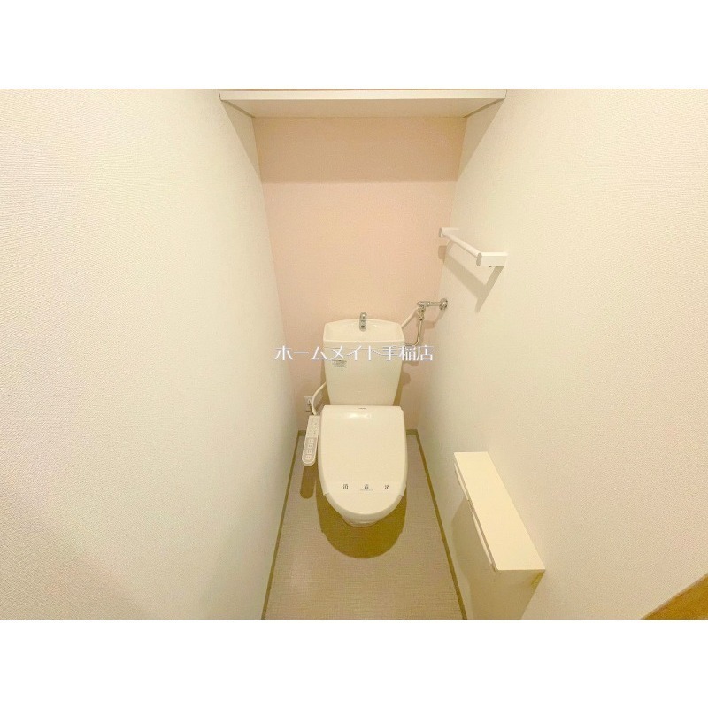 トイレ　ウォシュレット付きで快適な環境です♪