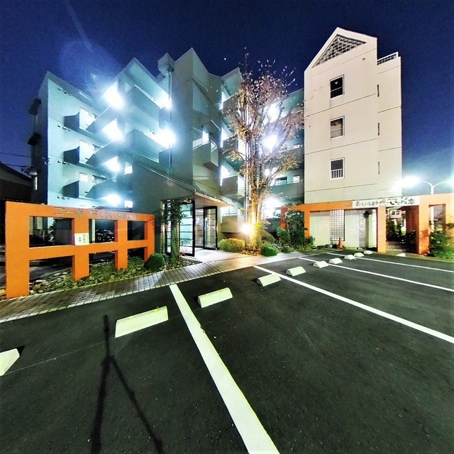 建物外観　外観（夜）