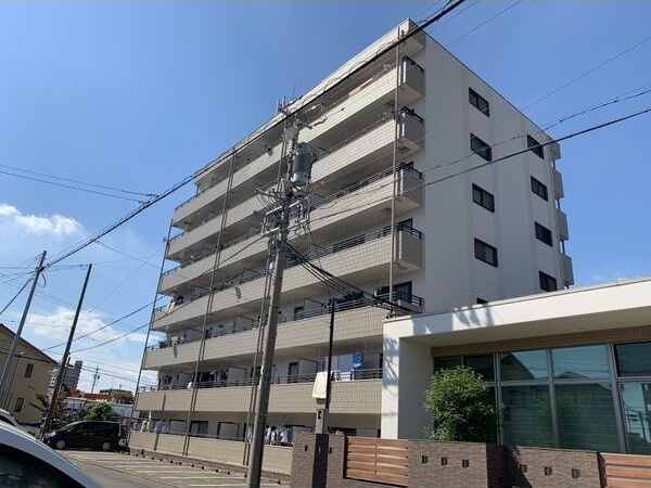 建物外観　外はこのようになっています