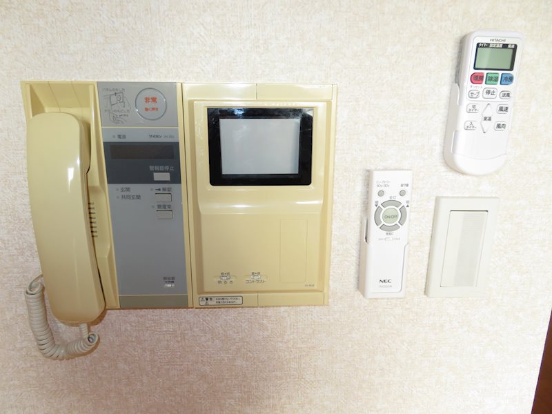 セキュリティ　モニタ付インターホン