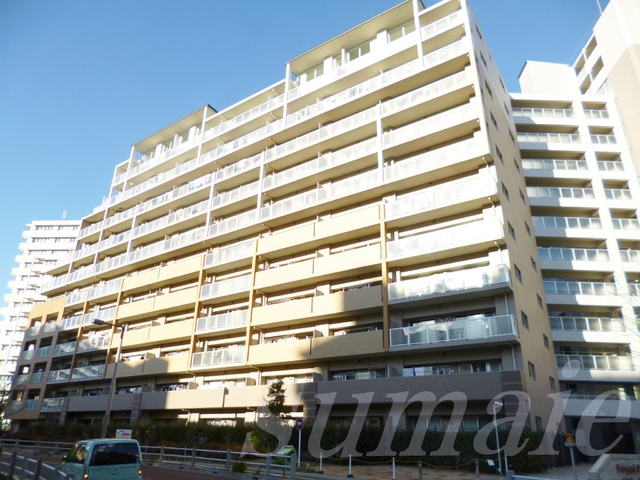 建物外観　重厚感のある立派な外観です♪