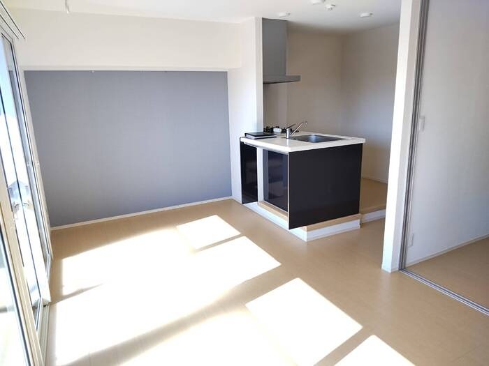 居室・リビング　明るいお部屋です