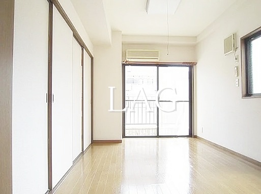 居室・リビング　洋室のお部屋です。