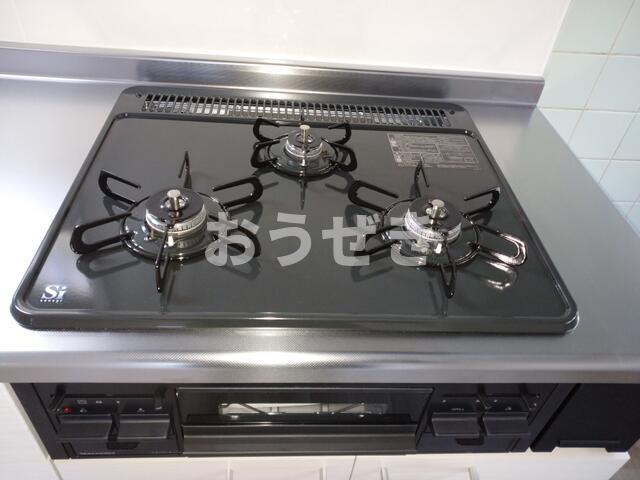 キッチン　３口コンロ付の新規設置のキッ…?