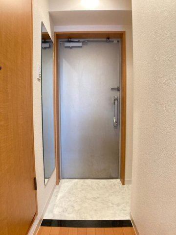 玄関　シンプルで使いやすい玄関です