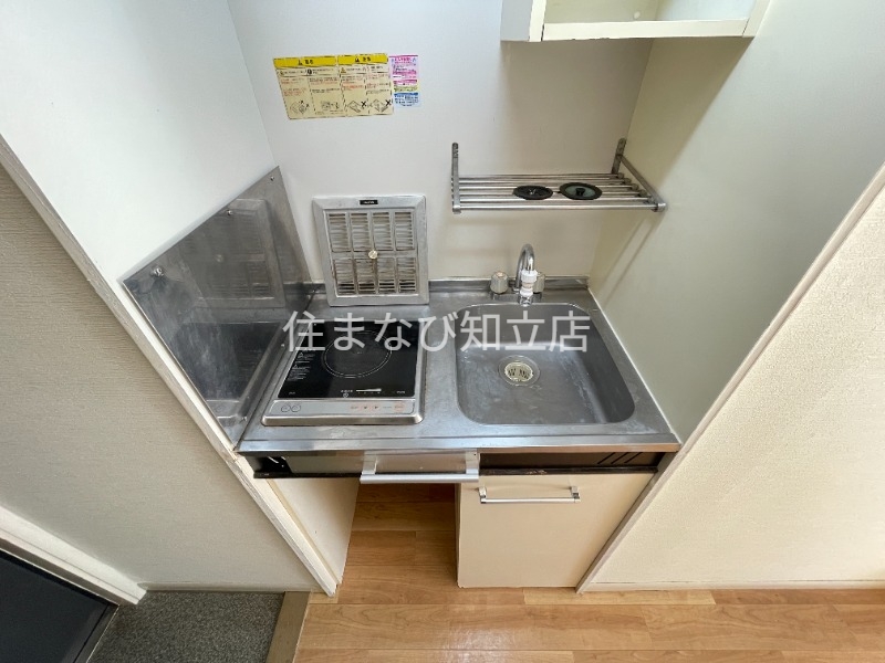 キッチン　同型別部屋写真