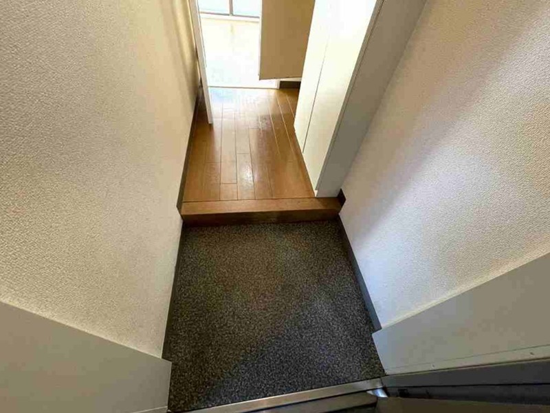 玄関　別部屋参考写真