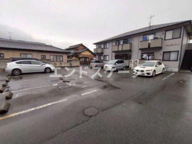 駐車場　高崎、前橋エリアのお部屋探しはエンドスケープまで！お客様の理