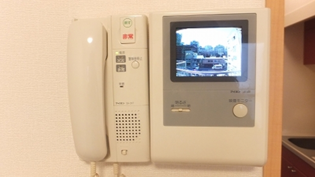 セキュリティ　安心のモニターホン