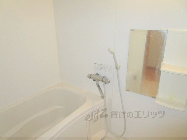 バス・シャワールーム　風呂
