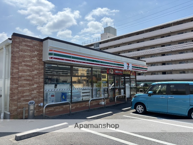 コンビニ　セブン－イレブン名古屋岩塚町店（コンビニ）まで264m
