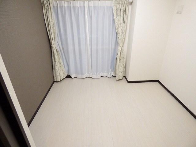 居室・リビング　洗練された清潔感漂う清楚な仕上がり♪