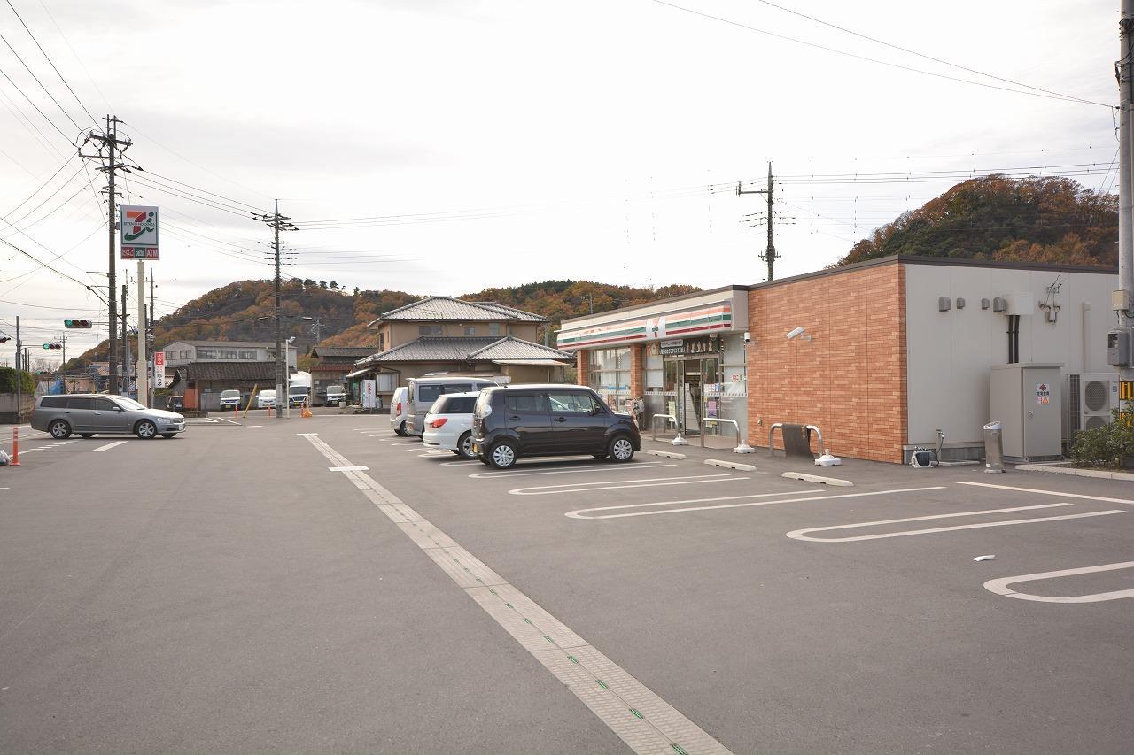 コンビニ　セブンイレブンみどり笠懸吹上店（コンビニ）まで639m
