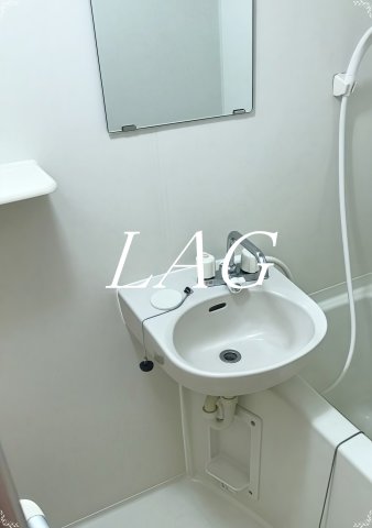 洗面設備　洗面台です。