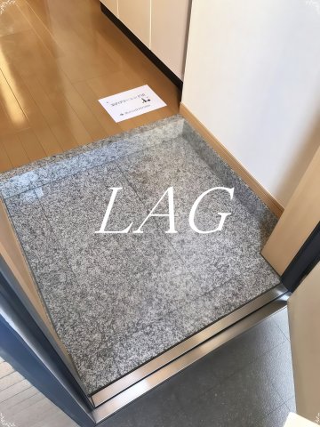 玄関　玄関です。