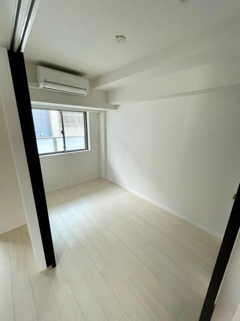 その他部屋・スペース　落ち着いて過ごせるお部屋なので、寝室にいかがでしょうか